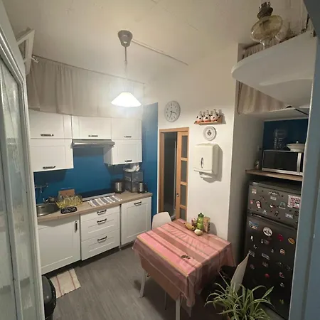 Appartement 18 *